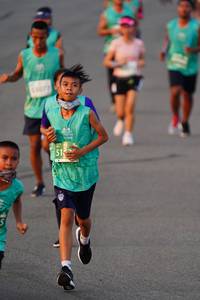 BIB: 
                            <button type="button" onclick="openModal(10509283)" class="btn btn-primary btn-sm float-right btn-popup" data-toggle="modal" data-target=".modal-high-quality">
                        <i class="fas fa-shopping-cart"></i> Add to Cart
                    </button>
                                            <button type="button" onclick="isThisMe(10509283, true)" class="btn btn-success btn-sm float-right btn-popup btn-isme hidden" data-toggle="tooltip" data-placement="bottom" title="นี่คือรูปของคุณใช่ไหม คลิกที่นี่เพื่อเอาเข้าอัลบั้ม">
                        <i class="fas fa-plus"></i> Add to album
                    </button>
                    <button type="button" onclick="isThisMe(10509283, false)" class="btn btn-warning btn-sm float-right btn-popup btn-isnotme hidden">
                        <i class="fas fa-ban"></i> Remove from album
                    </button>